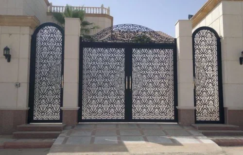 Gates-In-Riyadh-Saudi-Arabia-3.webp