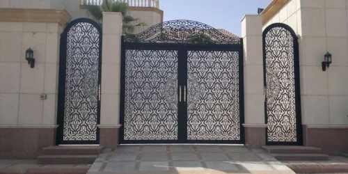 Gates In Riyadh Saudi Arabia (3)