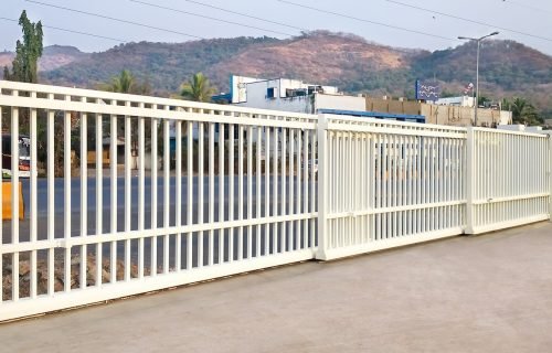 Gates-In-Riyadh-Saudi-Arabia-6-1.jpg