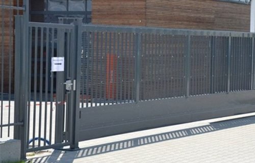 Gates-In-Riyadh-Saudi-Arabia-9.jpg