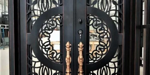 Iron doors In Riyadh Saudi Arabia (2)