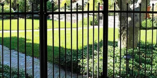 Iron fence gate in Riyadh Saudi Arabia (1)